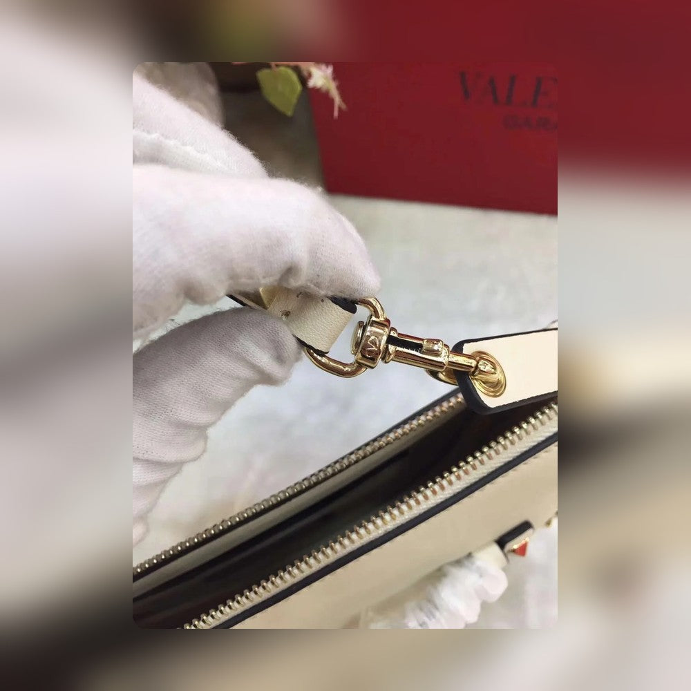 Anum Bags - Premium Luxury Goods and Accessories - AFFORDABLE LUXURY BAGS - 5566