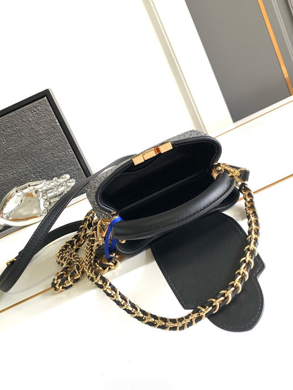 Anum Bags ln Luxury Bag --96826