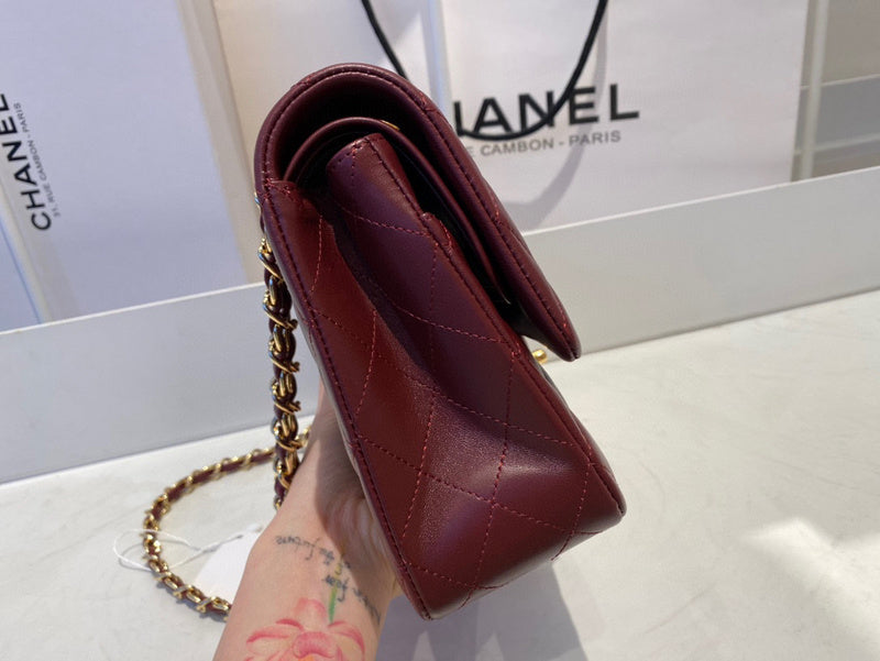 Anum Bags Detail