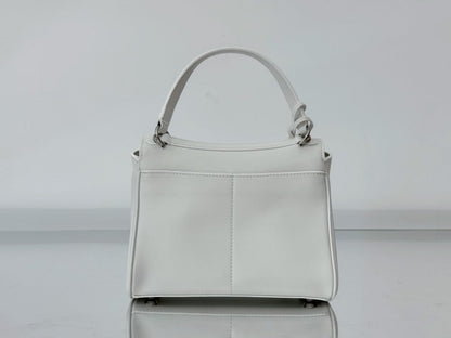 new-luxury-designer-bags-nm21469