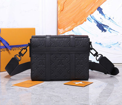 Anum Bags ln Luxury Bag --70546