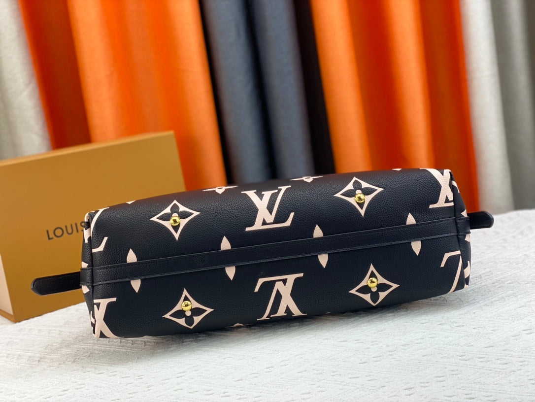 Anum Bags Detail