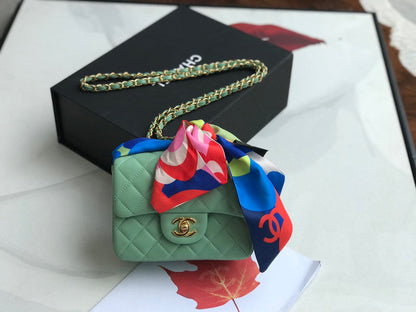 Anum Bags Detail