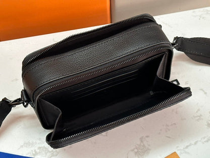 Anum Bags ln Luxury Bag --70340