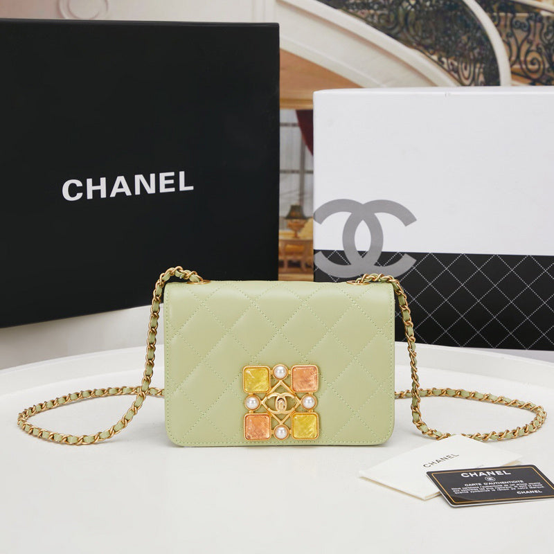 Anum Bags Detail