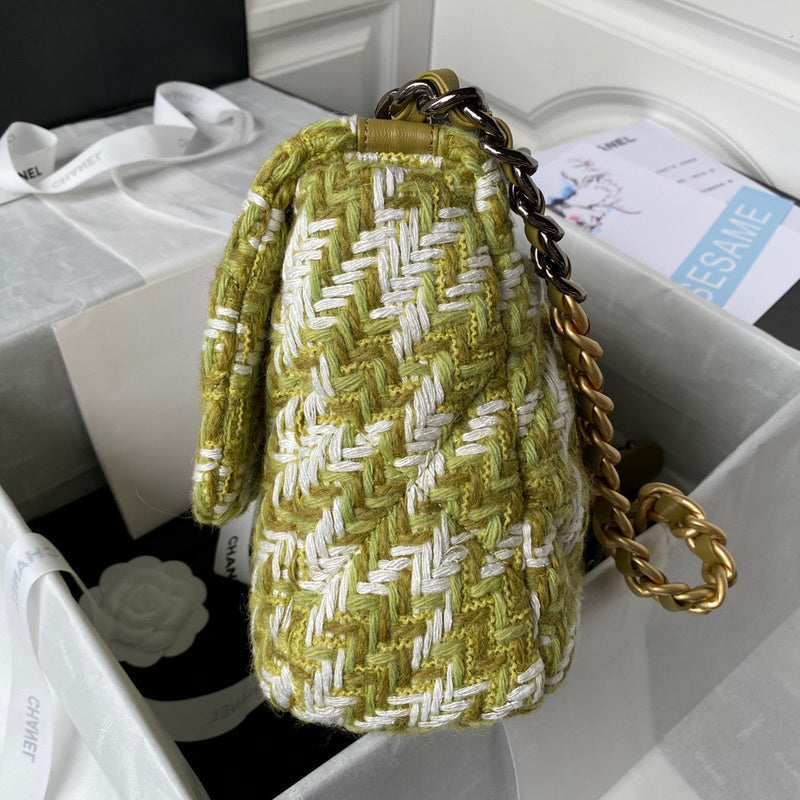 Anum Bags Detail