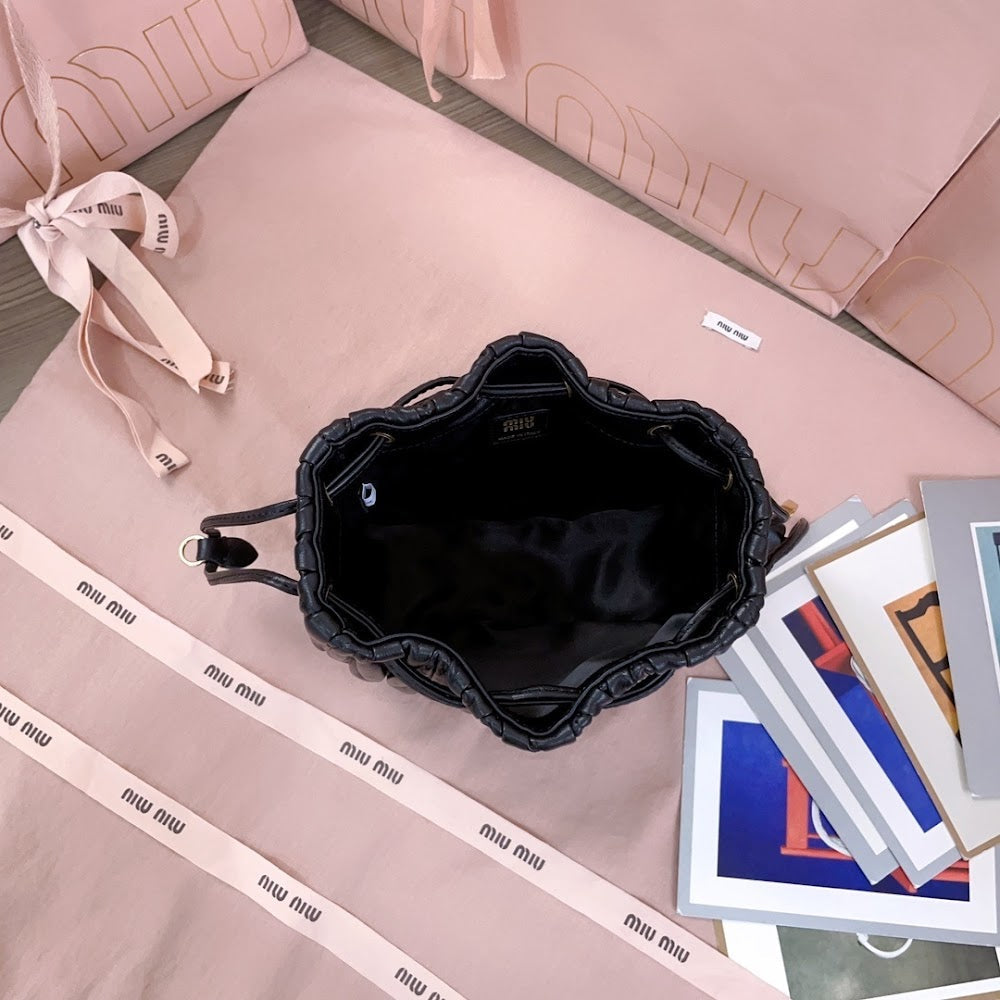 Anum Bags Miun Miun Luxury Bag --122292