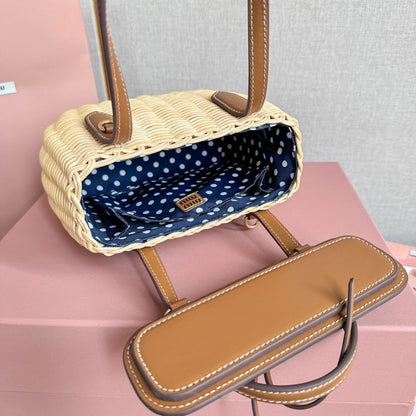 Anum Bags Miun Miun Luxury Bag --123552