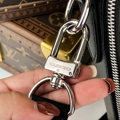 Anum Bags ln Luxury Bag --66838
