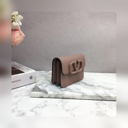 Anum Bags - High-Quality Designer Products for You - AFFORDABLE LUXURY BAGS - 5611