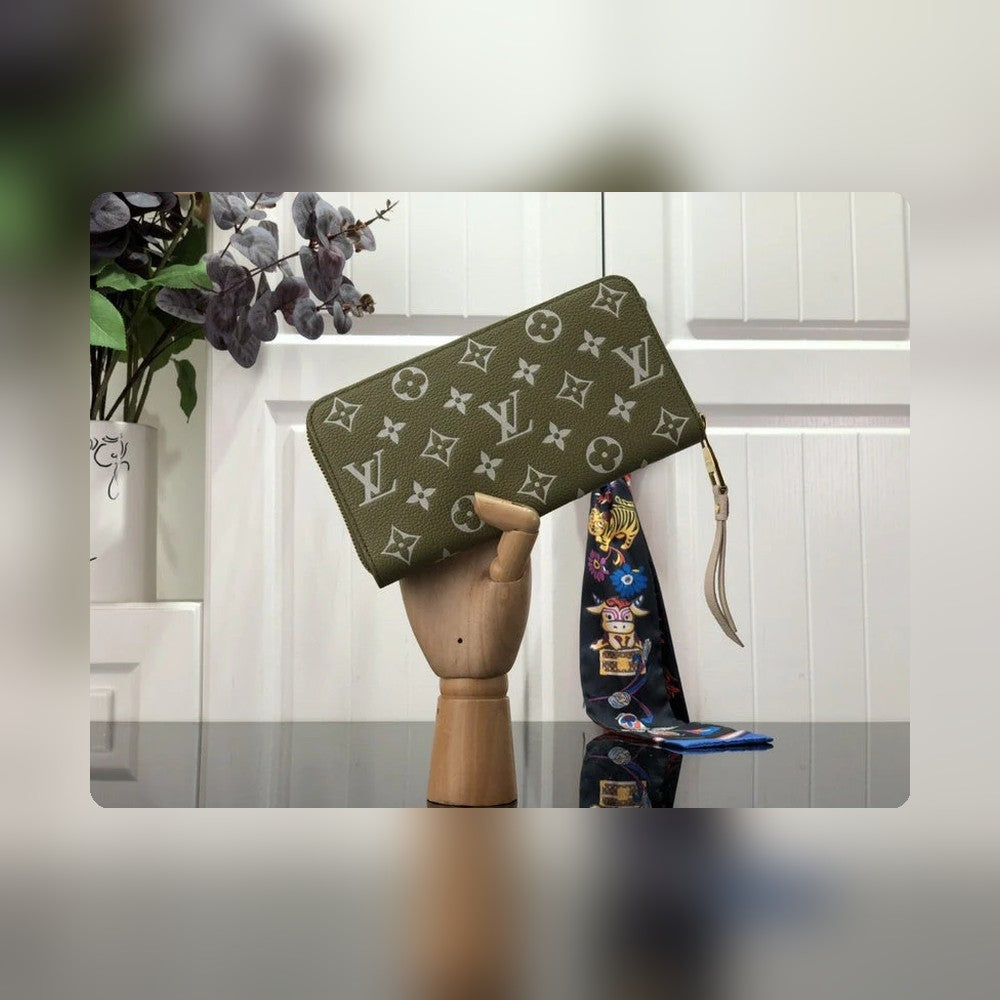Anum Bags Detail