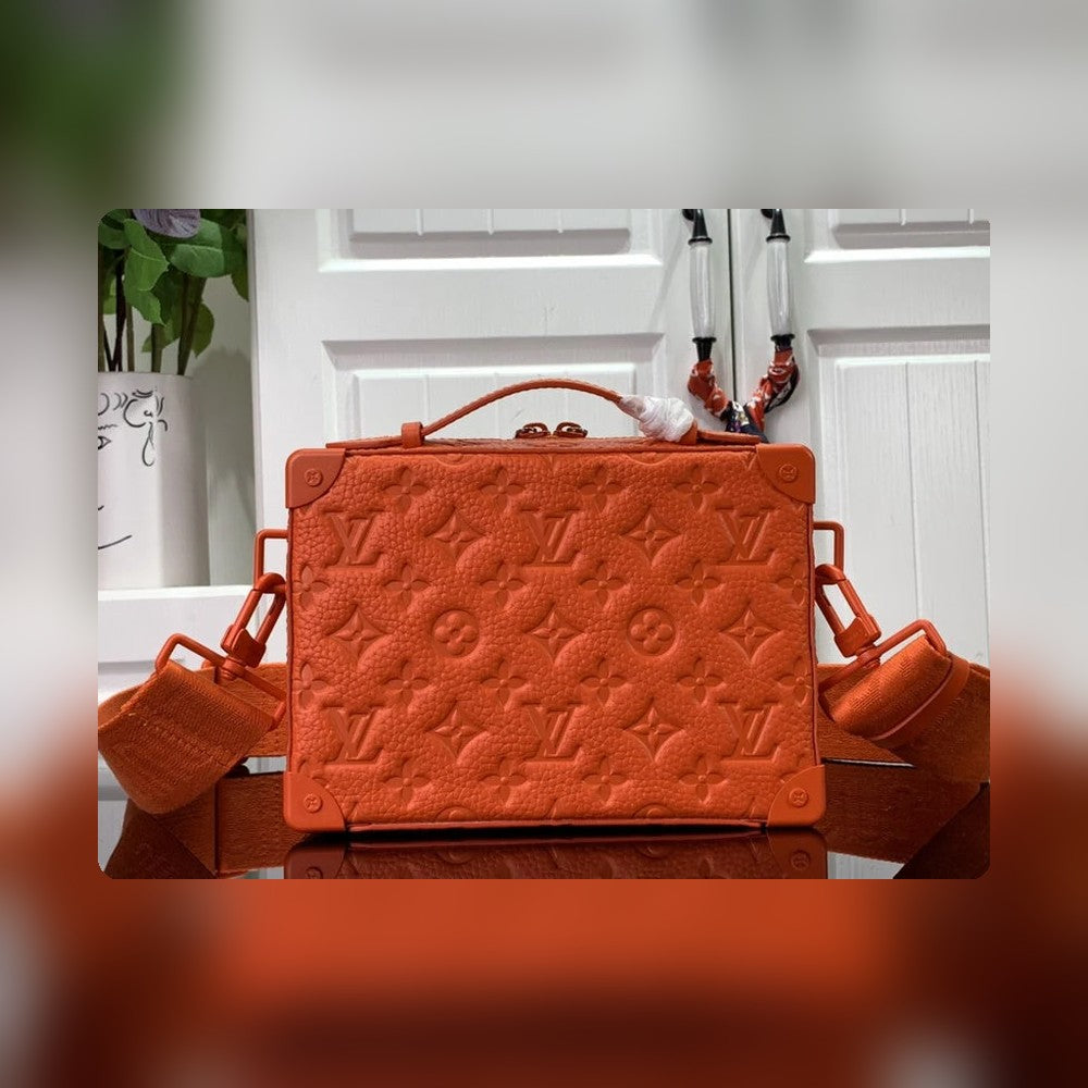 Anum Bags Detail