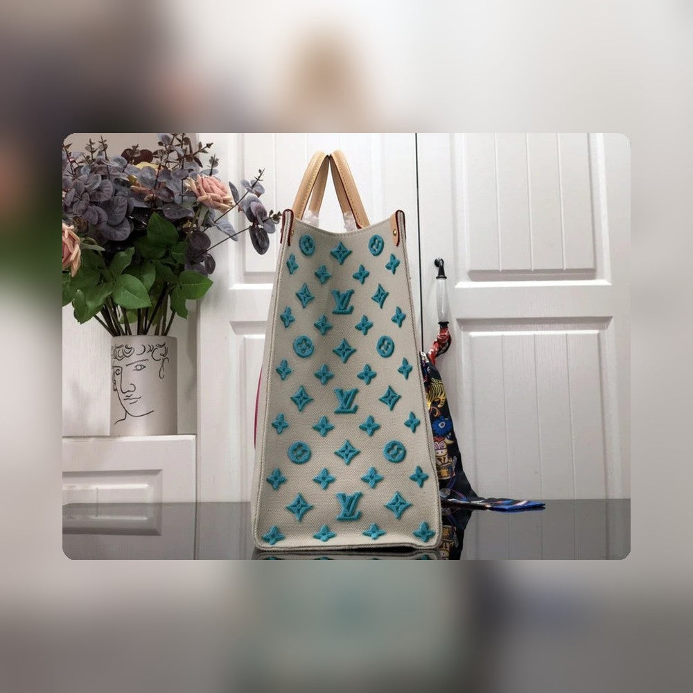 Anum Bags Detail