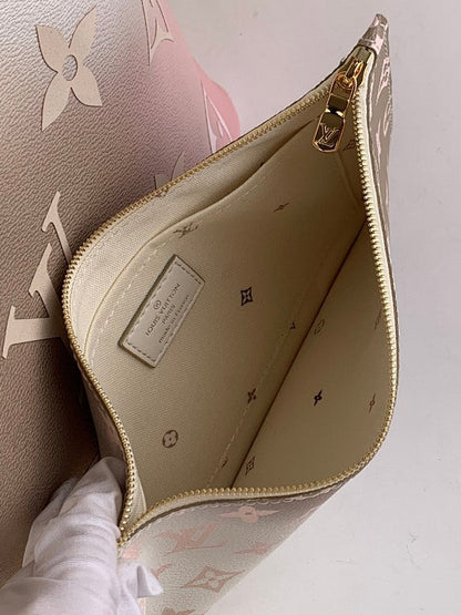 Anum Bags ln Luxury Bag --67515