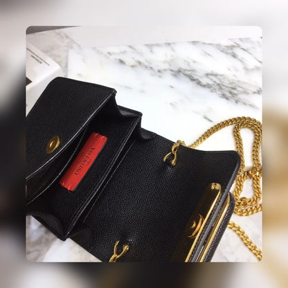 Anum Bags - Best High-End Brands in One Place - AFFORDABLE LUXURY BAGS - 5601
