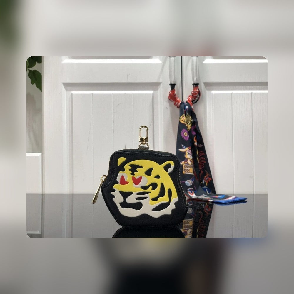 Anum Bags Wallets - Best High-End Brands in One Place - AFFORDABLE LUXURY - 4377