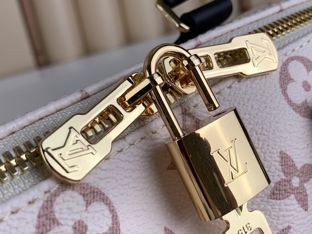 Anum Bags ln Luxury Bag --61993