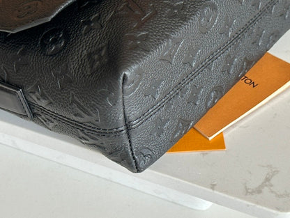 Anum Bags ln Luxury Bag --70385