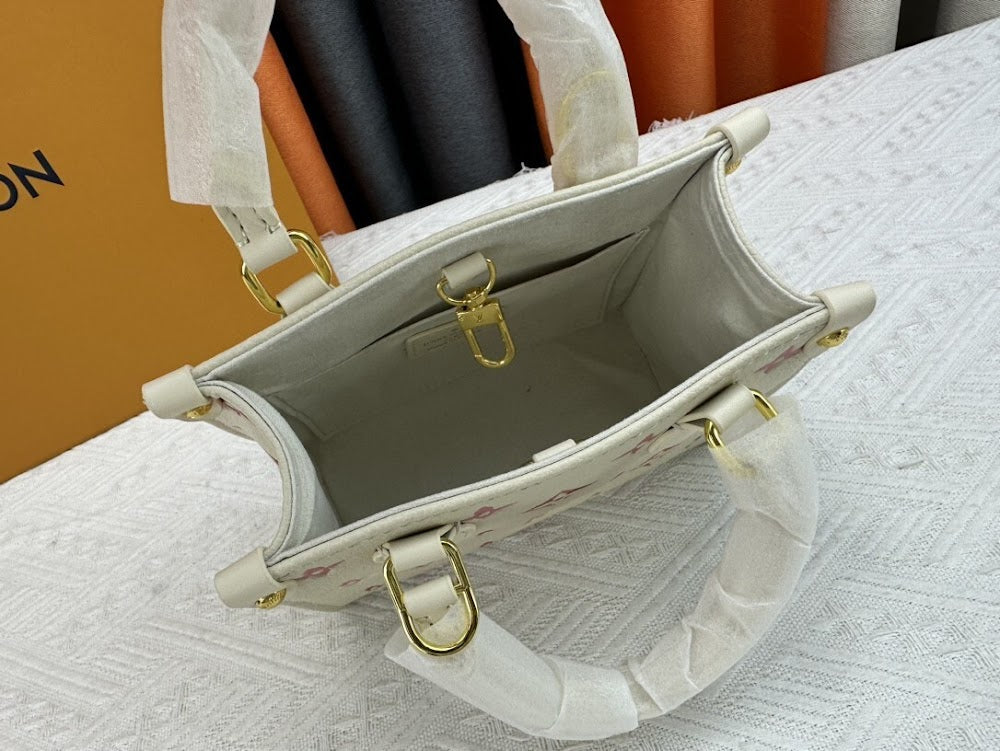 Anum Bags ln Luxury Bag --76192