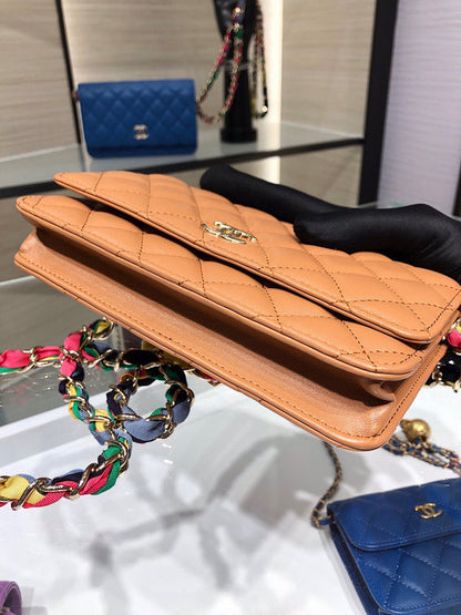 Anum Bags Detail