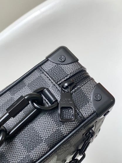 Anum Bags ln Luxury Bag --71697