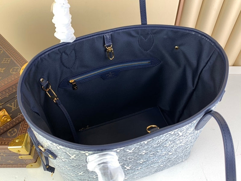 Anum Bags ln Luxury Bag --61744