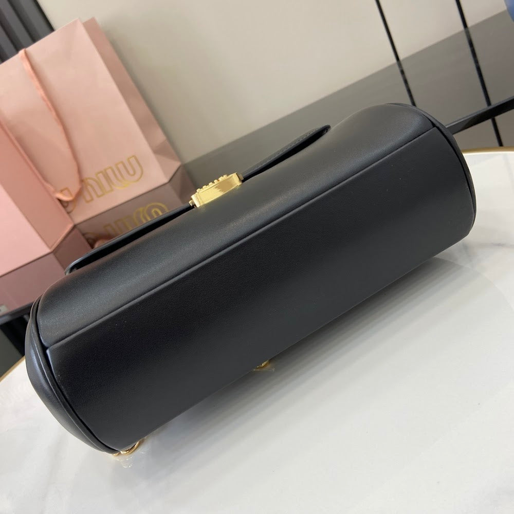Anum Bags Miun Miun Luxury Bag --122357