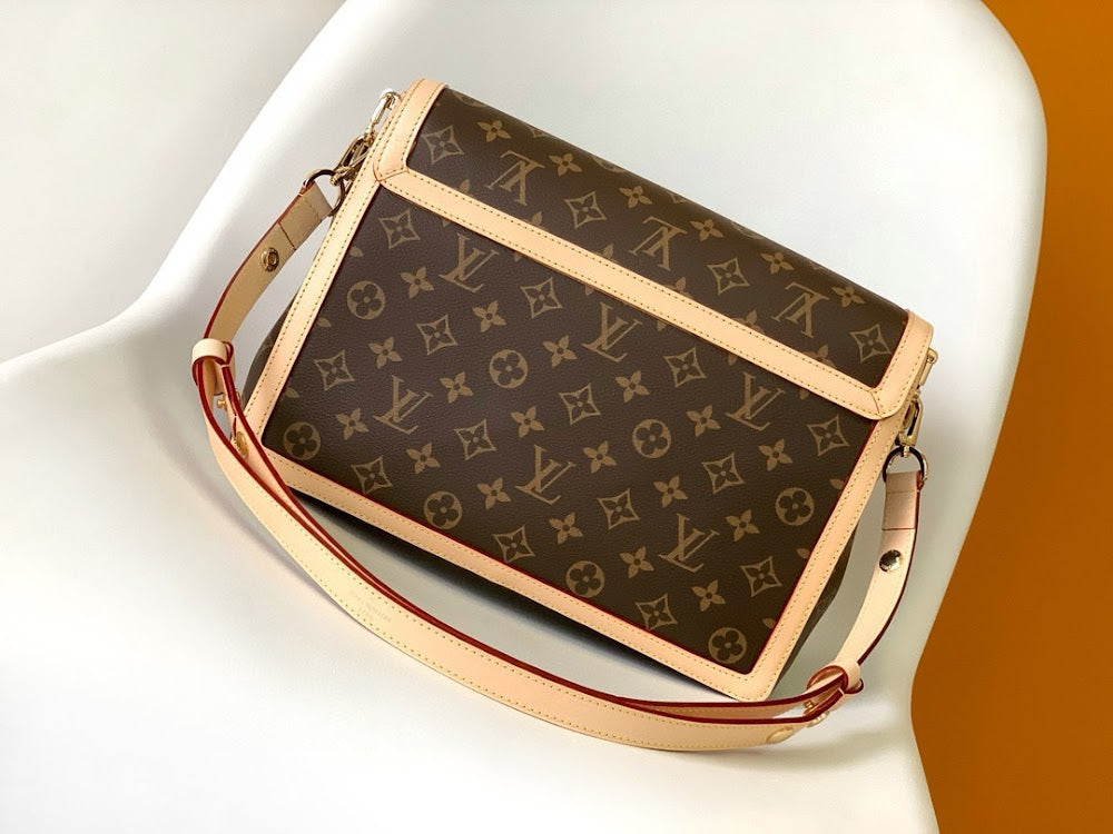 Anum Bags ln Luxury Bag --81483