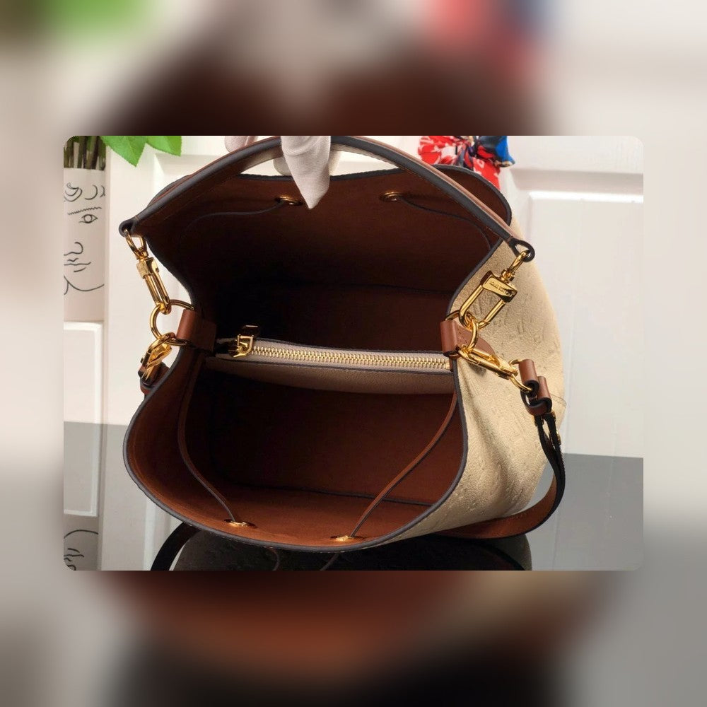 Anum Bags - High-Quality Designer Products for You - AFFORDABLE LUXURY BAGS - 4275