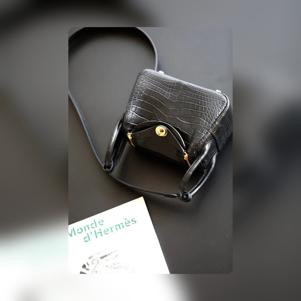 new-luxury-designer-bags-nm23885