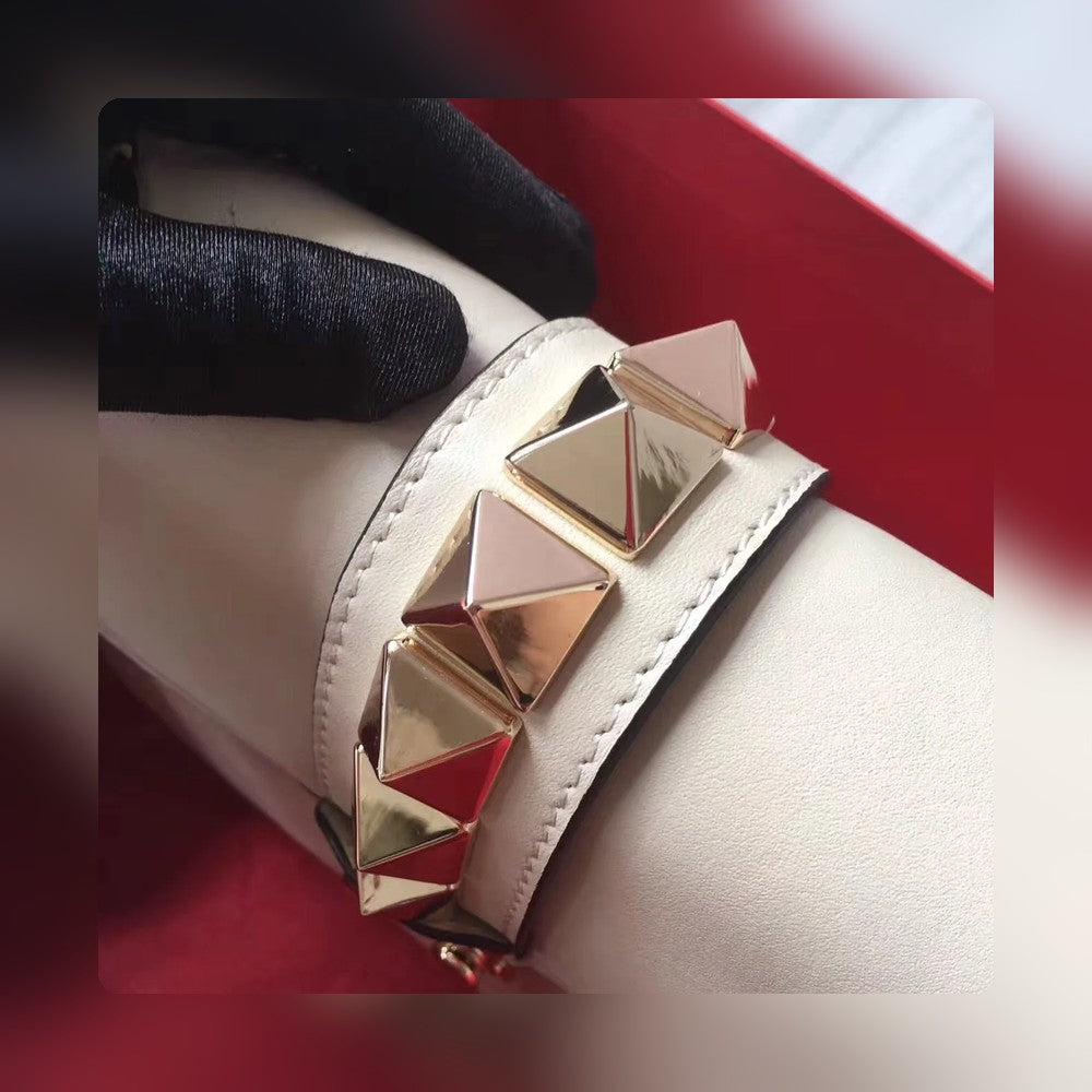 Anum Bags - High-Quality Designer Products for You - AFFORDABLE LUXURY BAGS - 5535