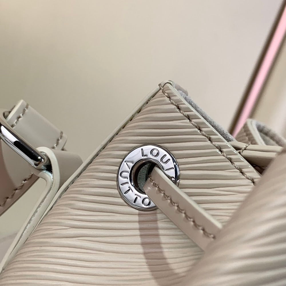 Anum Bags ln Luxury Bag --62608