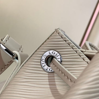 Anum Bags ln Luxury Bag --62608