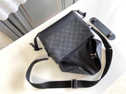 Anum Bags ln Luxury Bag --70173