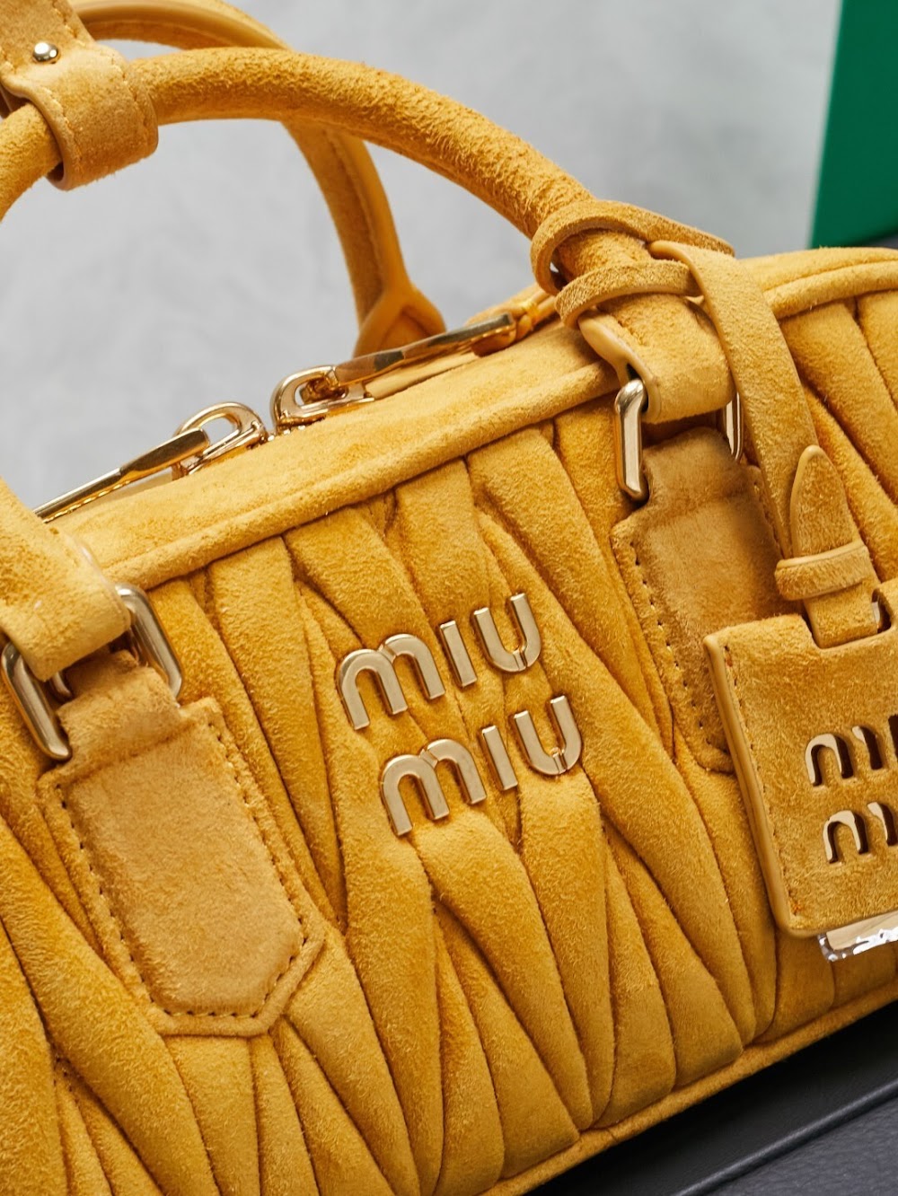 Anum Bags Miun Miun Luxury Bag --122721