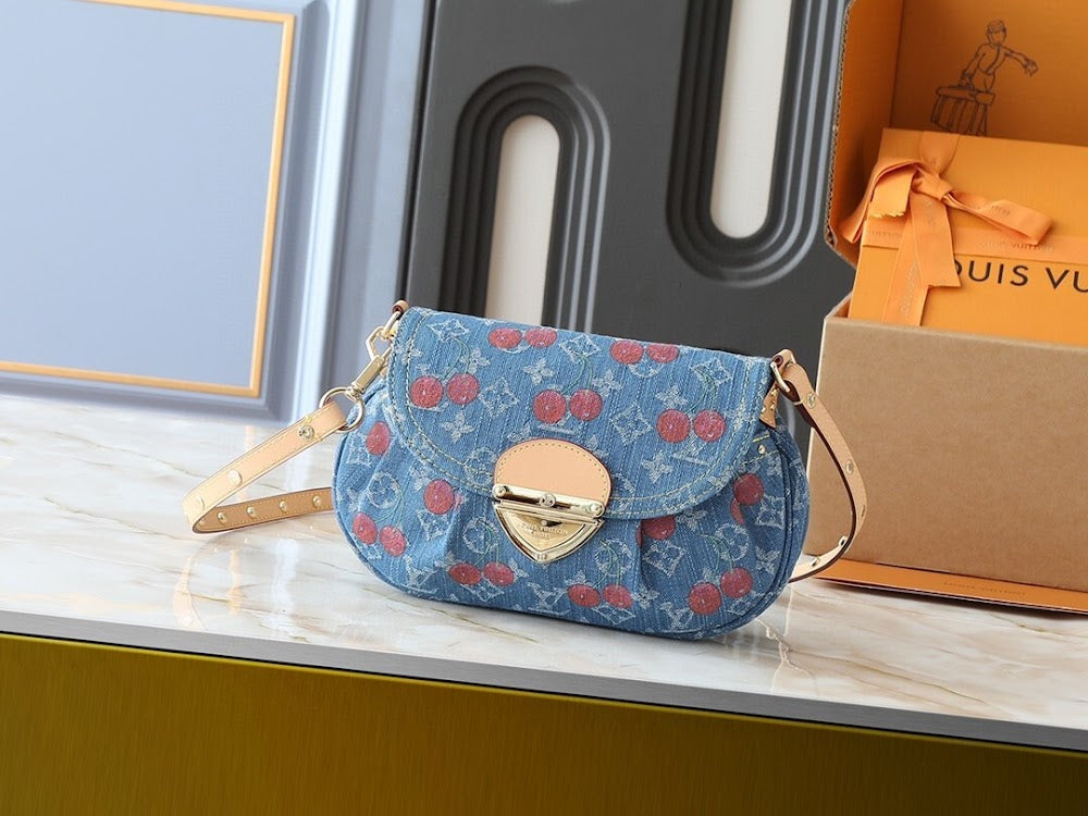 Anum Bags ln Luxury Bag --76982