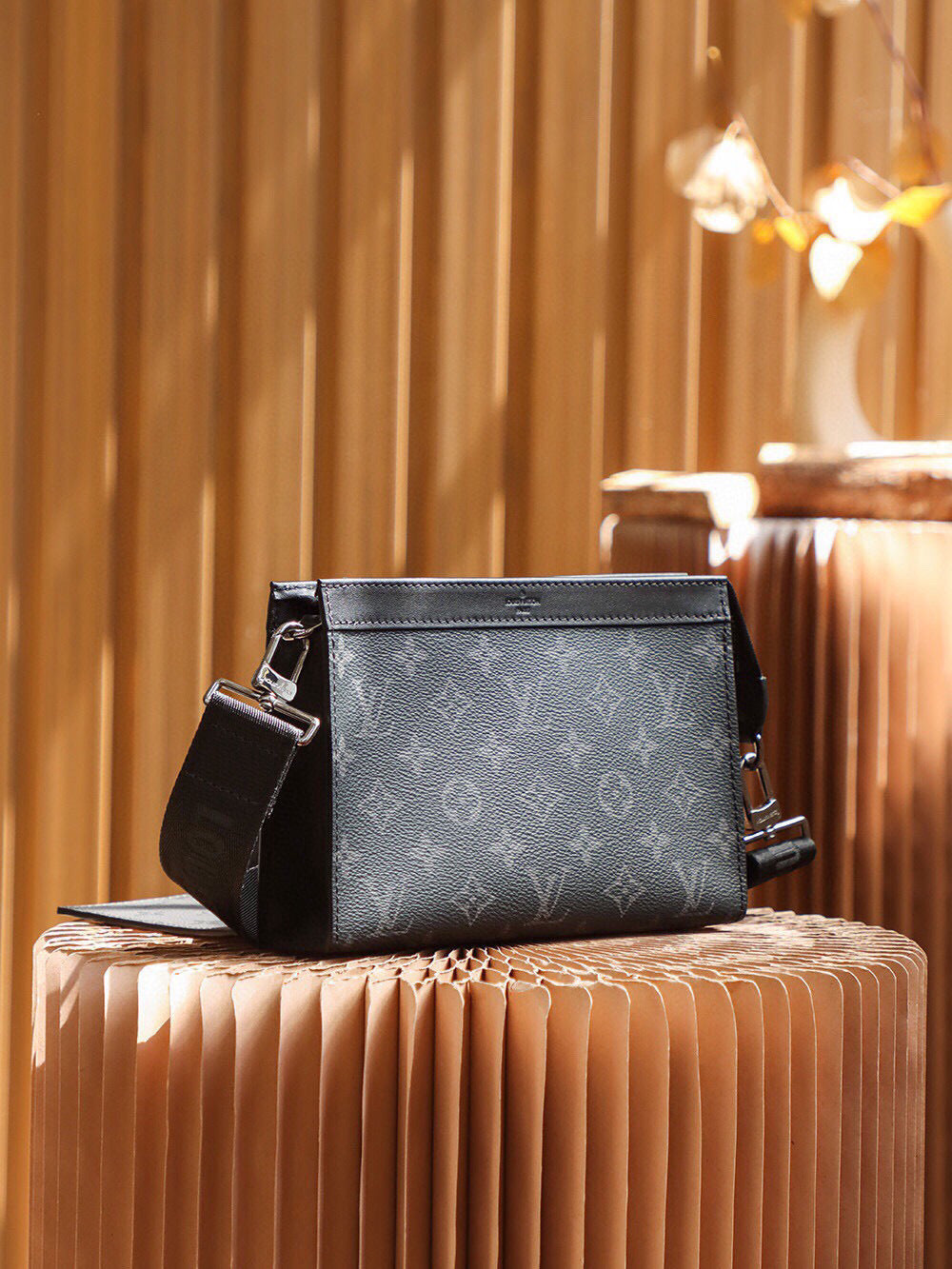 Anum Bags ln Luxury Bag --71241