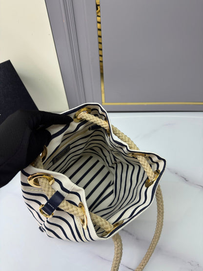 Anum Bags Pradn Luxury Bag --101397