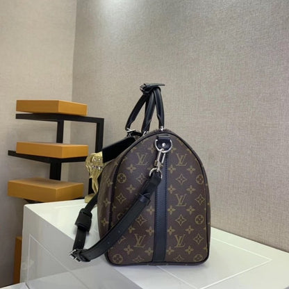 Anum Bags Detail
