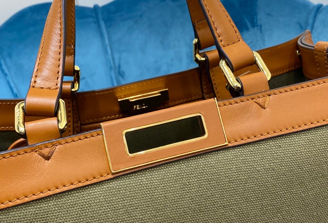 Anum Bags Detail
