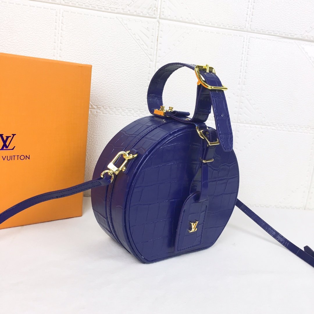 Anum Bags Detail