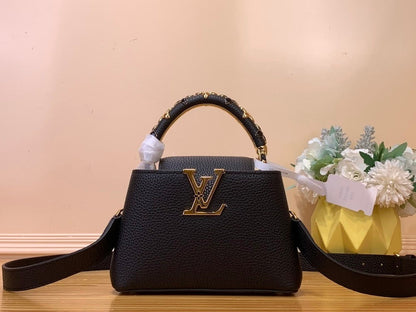 Anum Bags ln Luxury Bag --95543