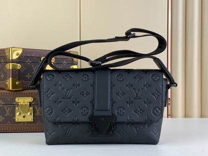 Anum Bags ln Luxury Bag --61953