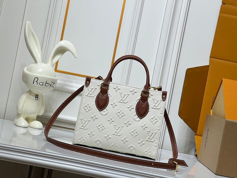 Anum Bags ln Luxury Bag --77312