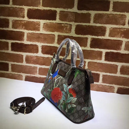 Anum Bags Detail