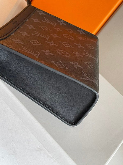 Anum Bags ln Luxury Bag --70337