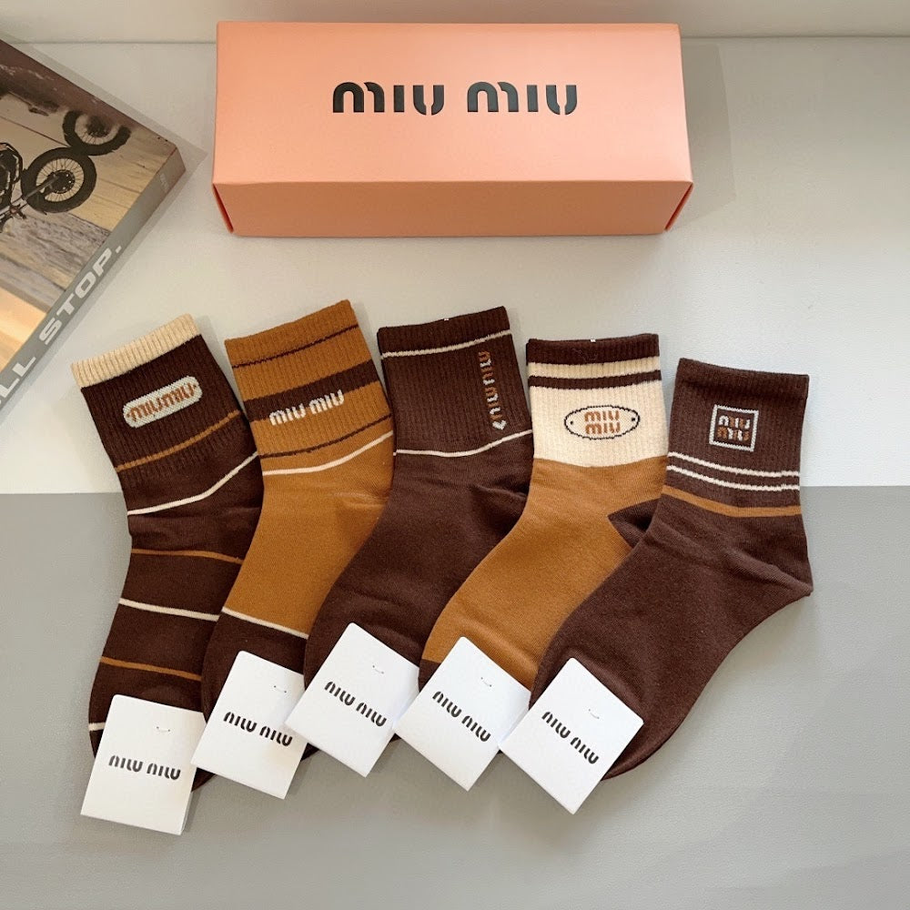 Anum Bags Premium Luxury Socks --97674