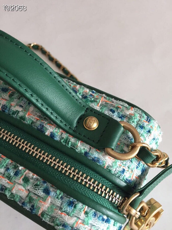 Anum Bags Detail