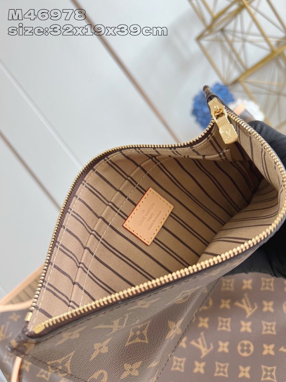 Anum Bags ln Luxury Bag --97366
