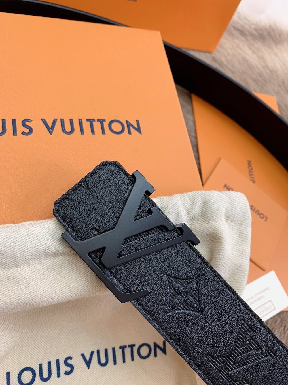 Anum Bags ln Luxury Belt --100596